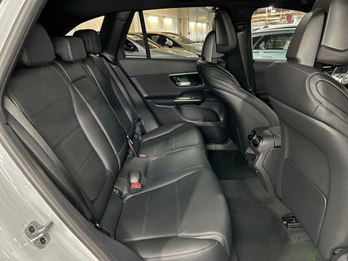 New 2026 Mercedes-Benz GLC 300 4MATIC image 13