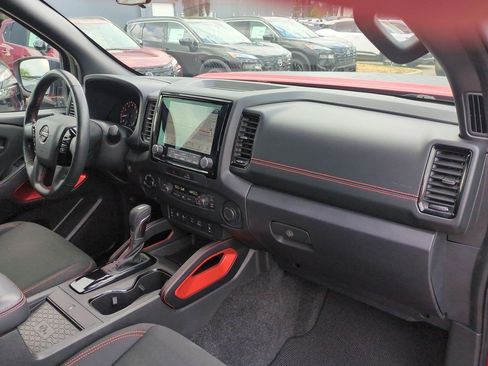 Certified 2023 Nissan Frontier PRO-4X w/ Pro Convenience Package AWD/4WD image 43