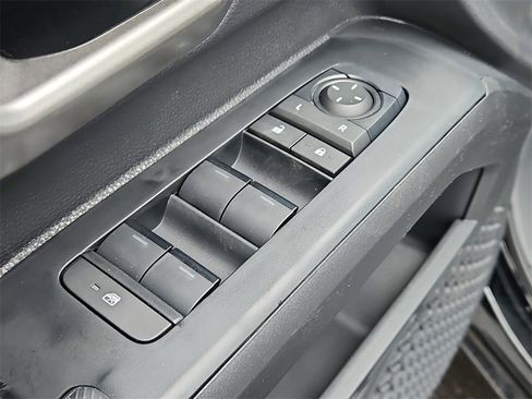 New 2025 Toyota Tacoma TRD Sport image 18