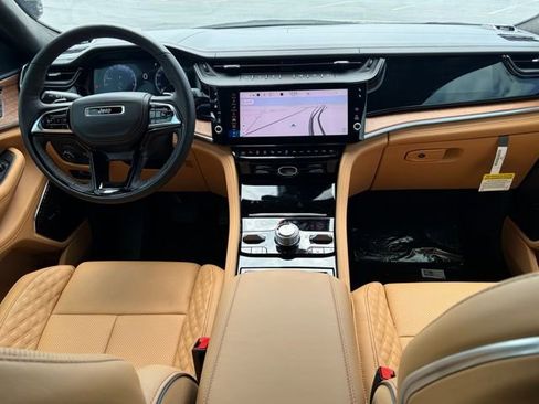 New 2026 Jeep Grand Cherokee L Summit AWD/4WD image 34