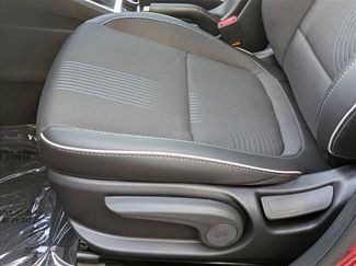 Certified 2025 Hyundai Venue Limited FWD video 4