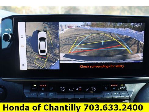 Used 2025 Toyota Camry XSE image 18