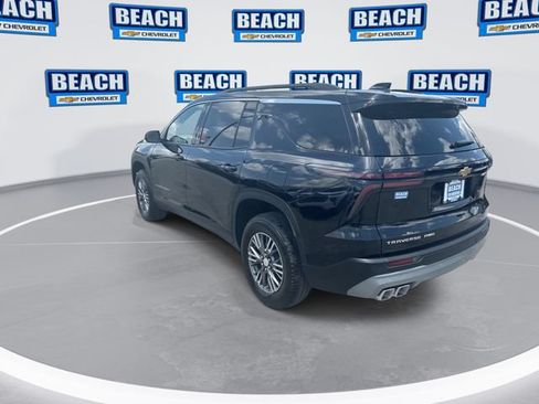Used 2026 Chevrolet Traverse LT AWD/4WD image 6