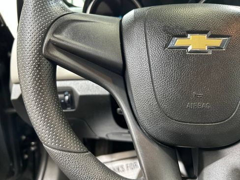 Used 2014 Chevrolet Cruze LS FWD image 26