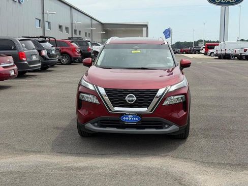 Used 2021 Nissan Rogue SL w/ Premium Package AWD/4WD image 2