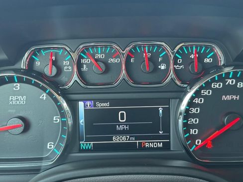 Used 2016 Chevrolet Tahoe LT w/ Luxury Package RWD image 23