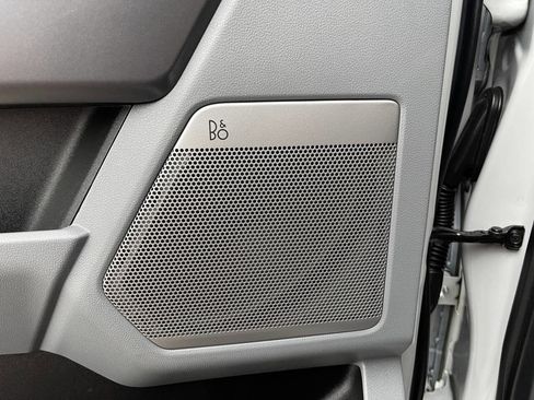 Used 2025 Ford F350 XLT w/ Black Appearance Package image 17