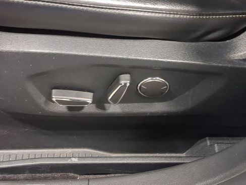 Used 2017 Ford Edge SEL w/ Equipment Group 201A image 29