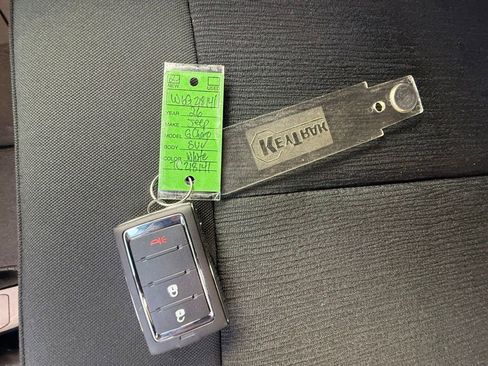 New 2026 Jeep Grand Cherokee Laredo image 36