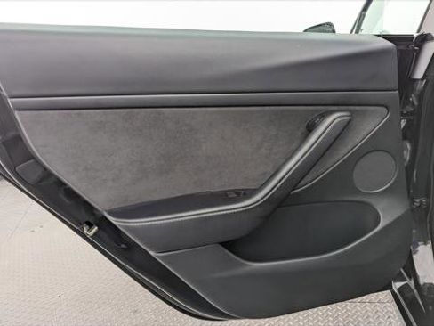 Used 2023 Tesla Model 3 Standard Range RWD image 14