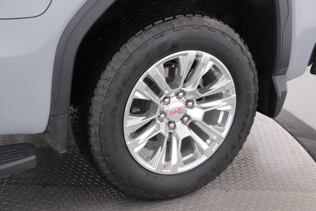 Used 2025 GMC Sierra 1500 Denali AWD/4WD image 14