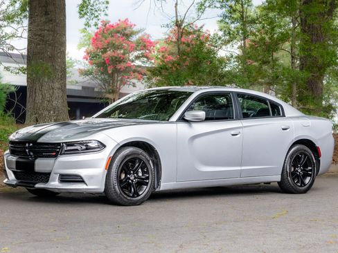 Used 2021 Dodge Charger SXT w/ Leather Interior Group RWD image 50