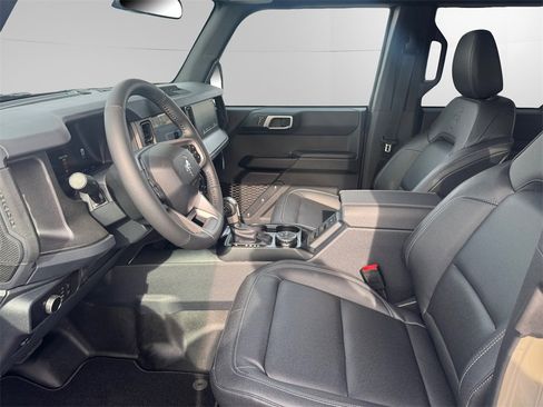 New 2025 Ford Bronco Big Bend image 9