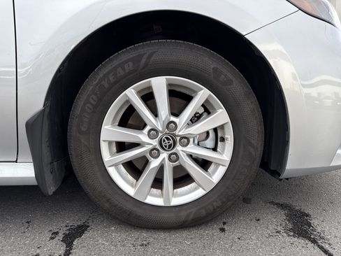 Used 2025 Toyota Camry LE image 25