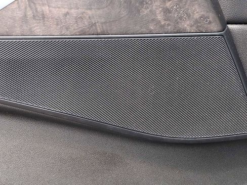 Used 2022 BMW X5 xDrive40i w/ M Sport Package image 31