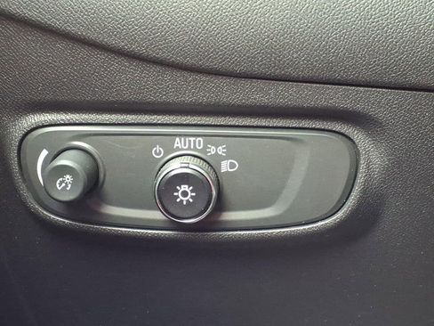Certified 2023 Chevrolet Equinox LT FWD image 26