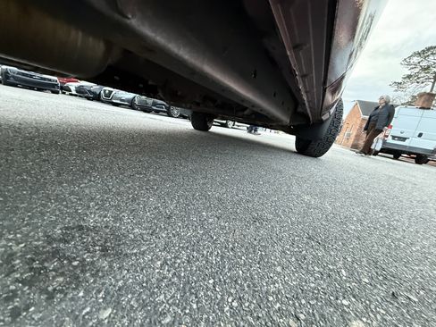 Used 2010 Toyota Tundra 2WD Double Cab image 35