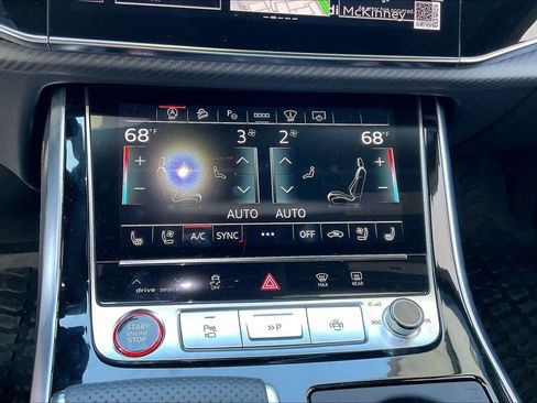 Used 2025 Audi SQ8 Prestige w/ Prestige Package image 31