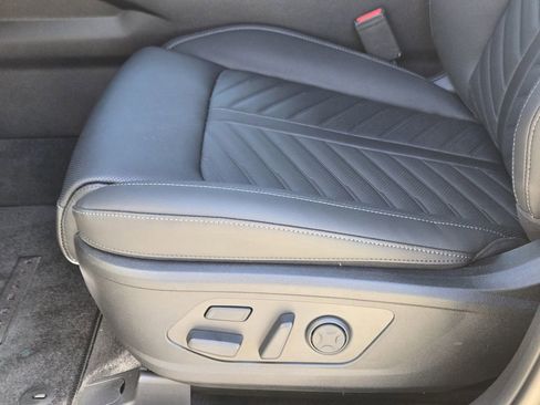 New 2026 Kia Sorento SX Prestige AWD/4WD image 17