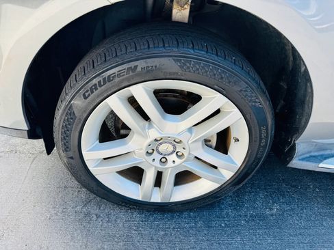 Used 2015 Mercedes-Benz ML 350 4MATIC w/ Premium 1 Package image 28