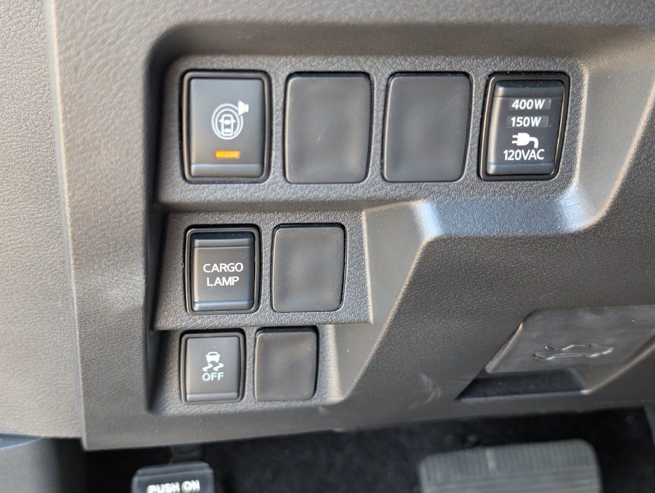 Certified 2025 Nissan Frontier SL RWD image 23