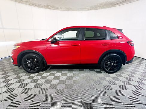 Used 2025 Honda HR-V Sport image 6