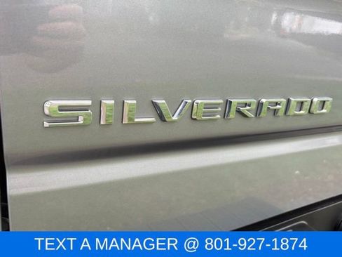 Used 2025 Chevrolet Silverado 1500 LT w/ Z71 Off-Road Package AWD/4WD image 4