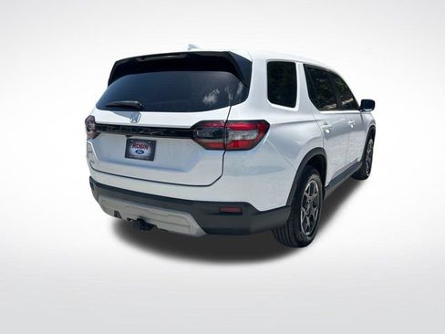 Used 2024 Honda Pilot EX-L image 5