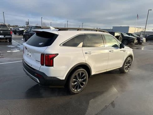 Used 2021 Kia Sorento SX Prestige image 25