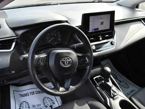 Used 2024 Toyota Corolla LE image 14