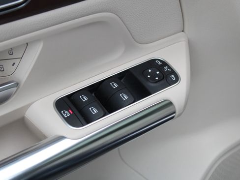 Used 2022 Mercedes-Benz GLA 250 GLA 250 4MATIC Sport Utility 4 image 24