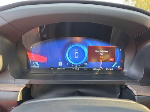 Used 2022 Ford Explorer Platinum w/ Equipment Group 601A image 21