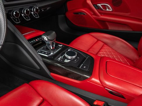 Used 2018 Audi R8 V10 plus AWD/4WD image 85