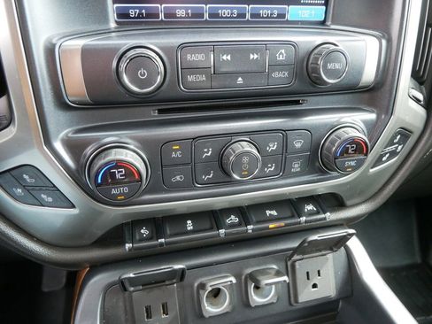 Used 2018 Chevrolet Silverado 1500 LTZ w/ Sport Package image 31