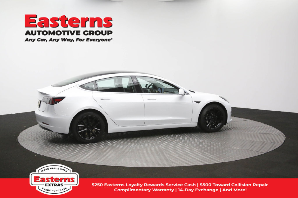 Used 2020 Tesla Model 3 Standard Range Plus RWD image 40