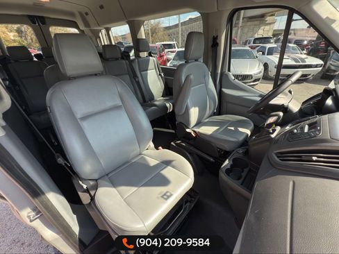 Used 2019 Ford Transit 350 XL image 30