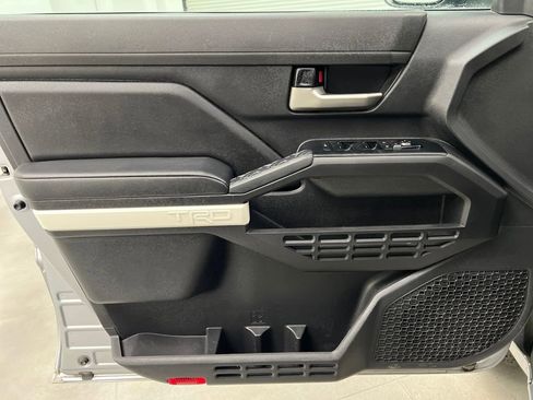 Used 2024 Toyota Tacoma TRD Off-Road AWD/4WD image 11