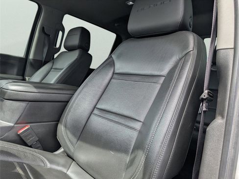 Used 2020 GMC Sierra 2500 Denali w/ Denali Ultimate Package AWD/4WD image 12