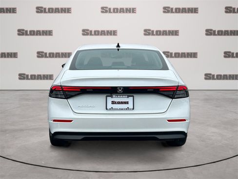 New 2025 Honda Accord SE image 4