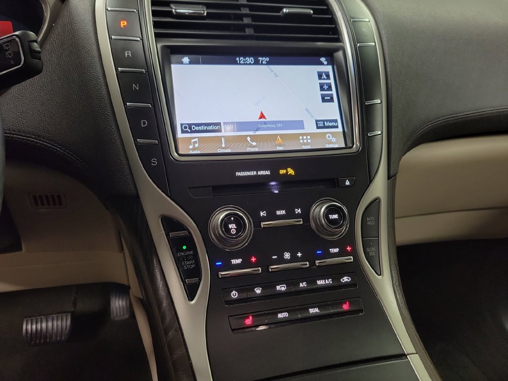 Used 2019 Lincoln Nautilus Select AWD/4WD image 17