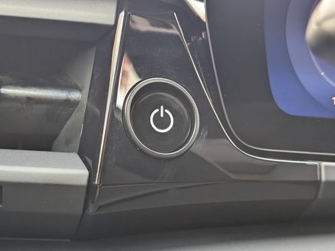 Certified 2026 Porsche Macan 4 Electric AWD/4WD image 29