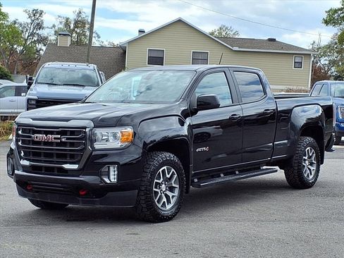 Used 2022 GMC Canyon AT4 image 3