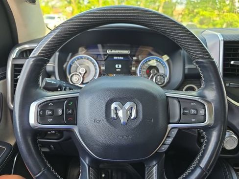 Used 2022 RAM 1500 Limited AWD/4WD image 18