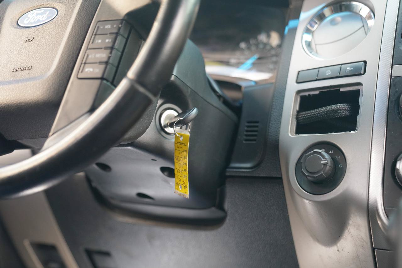 Used 2015 Ford Expedition EL XLT AWD/4WD image 39