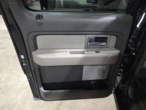 Used 2010 Ford F150 XLT image 34