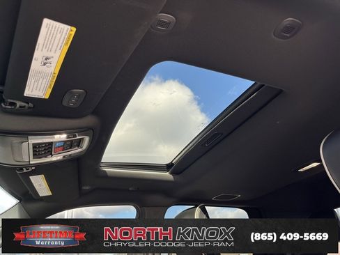 Used 2024 RAM 3500 Laramie w/ Night Edition image 8