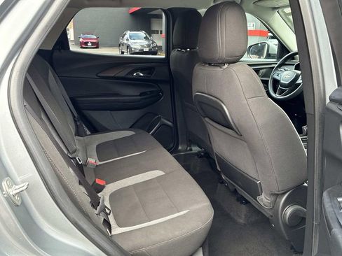 Used 2023 Chevrolet TrailBlazer LT image 11