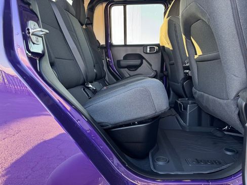 New 2026 Jeep Gladiator Sport image 27