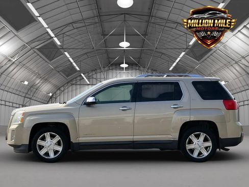 Used 2011 GMC Terrain SLT FWD image 8