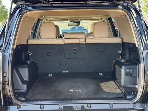 Used 2020 Toyota 4Runner SR5 Premium w/ Moonroof Package AWD/4WD image 9